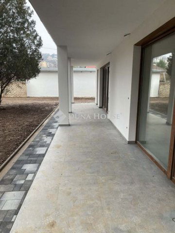 Eladó téglalakás, Pécsett 53.376 M Ft / költözzbe.hu