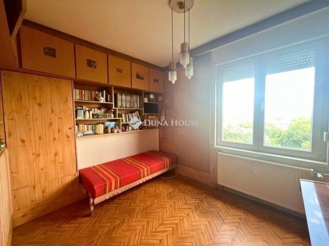 Eladó téglalakás, Budapesten, XVIII. kerületben 54.9 M Ft