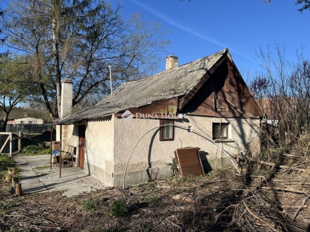 Eladó családi ház, Nyáregyházán 15.9 M Ft, 2 szobás