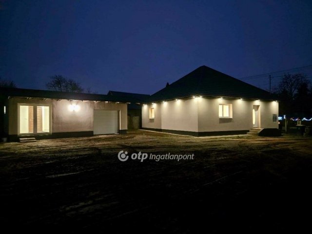 Eladó családi ház, Nagykállóban 56 M Ft, 2 szobás