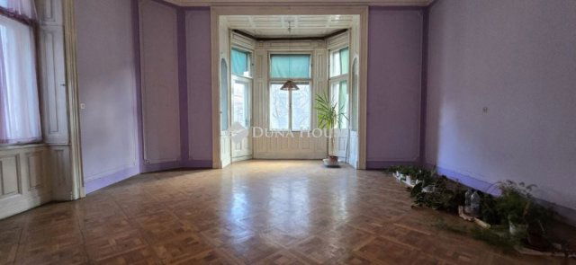 Eladó téglalakás, Budapesten, VIII. kerületben 119.9 M Ft