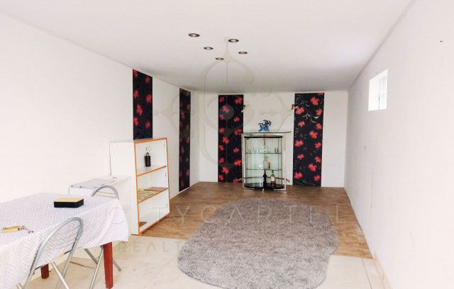 Eladó családi ház, Dunaföldváron 53 M Ft, 2+1 szobás