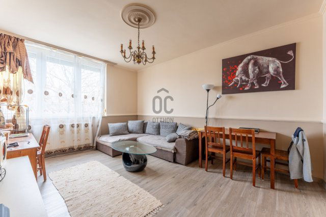 Eladó téglalakás, Balatonfüreden 69.9 M Ft, 2 szobás