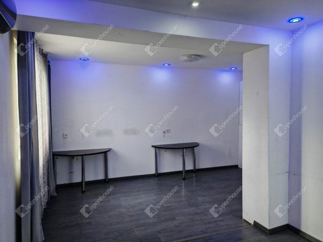 Eladó családi ház, Üllőn 22 M Ft, 1 szobás