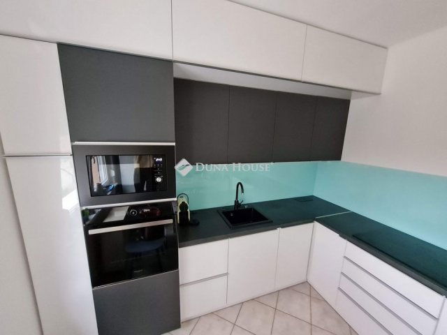 Kiadó téglalakás, albérlet, Kecskeméten 160 E Ft / hó