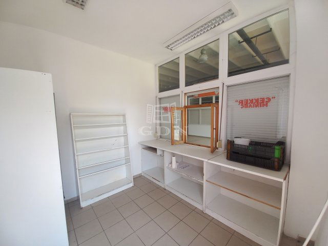 Kiadó üzlethelyiség, Miskolcon 40 E Ft / hó
