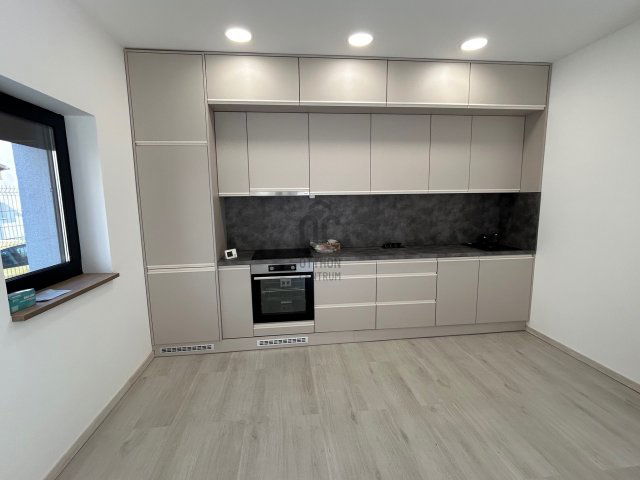 Kiadó téglalakás, albérlet, Cegléden 200 E Ft / hó, 2 szobás