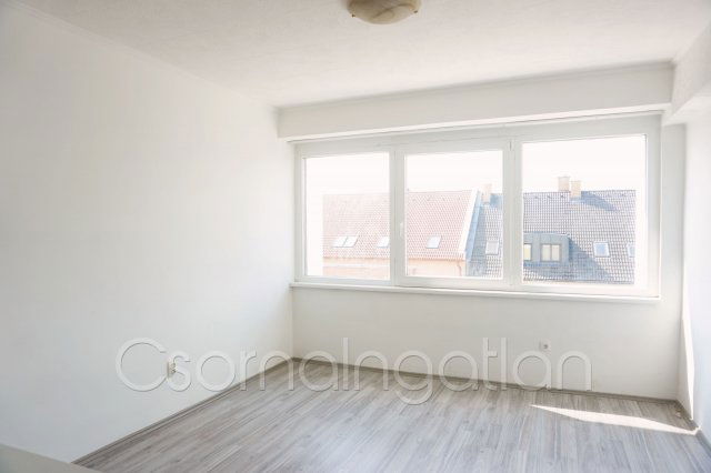 Kiadó téglalakás, albérlet, Kapuváron 80 E Ft / hó, 1 szobás