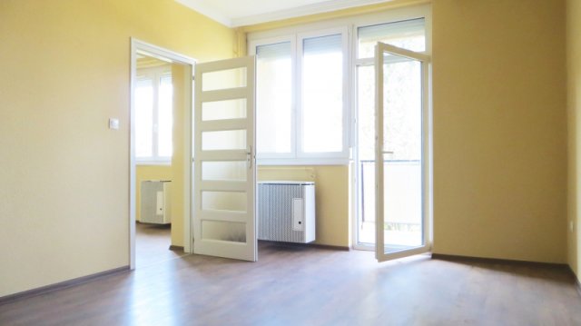 Kiadó téglalakás, albérlet, Békéscsabán 85 E Ft / hó