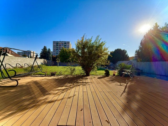 Eladó családi ház, Budapesten, XXI. kerületben 197 M Ft