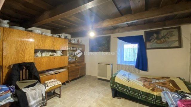 Eladó családi ház, Tápióbicskén 15 M Ft, 1 szobás