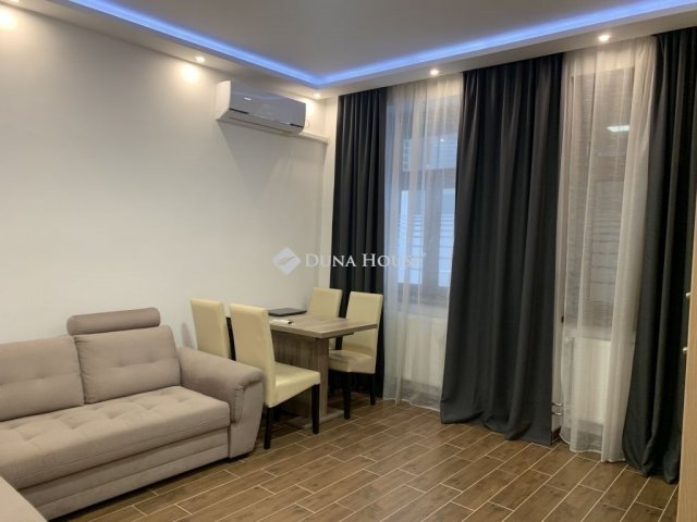 Eladó téglalakás, Budapesten, IV. kerületben 54.9 M Ft, 2 szobás