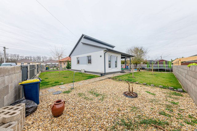 Eladó családi ház, Vasadon 86.99 M Ft, 3 szobás