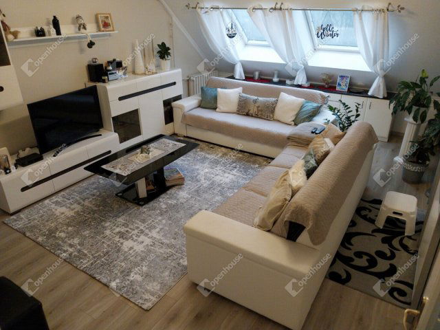 Eladó téglalakás, Szombathelyen 57.9 M Ft, 3 szobás