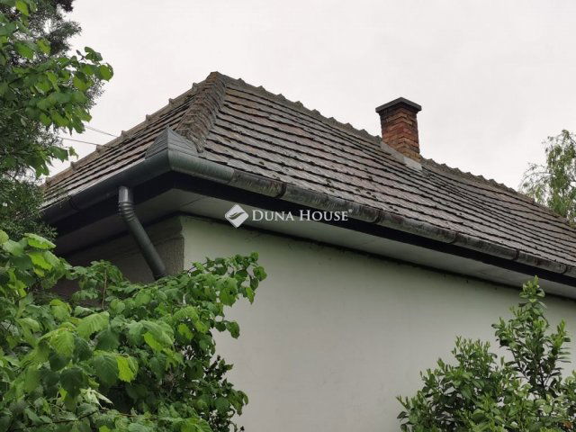 Eladó családi ház, Zsámbokon 20.1 M Ft, 2 szobás