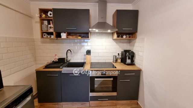 Eladó családi ház, Nádudvaron 33.9 M Ft, 1+1 szobás