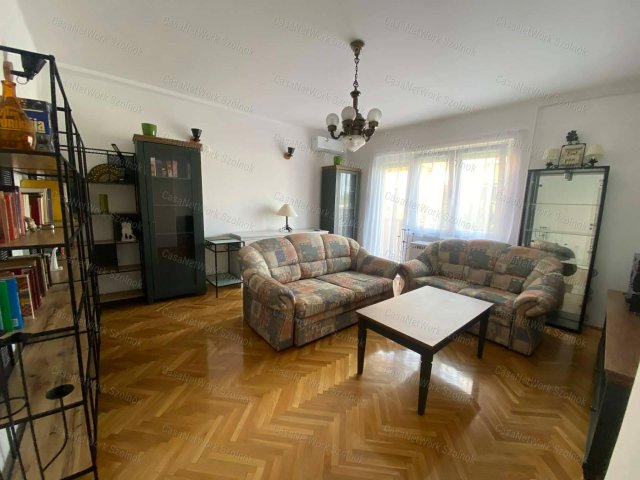 Eladó téglalakás, Szolnokon 45 M Ft, 2 szobás