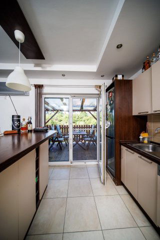 Eladó téglalakás, Szegeden 59.5 M Ft, 3 szobás