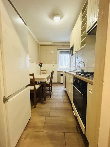 Eladó téglalakás, Vácon 63.9 M Ft, 3 szobás