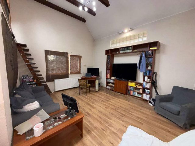 Eladó családi ház, Pomázon 98.9 M Ft, 5 szobás