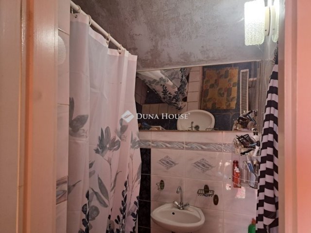 Eladó családi ház, Gyömrőn 89.9 M Ft, 5 szobás