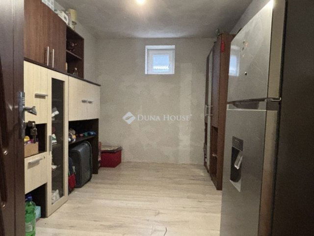 Eladó családi ház, Budapesten, XXI. kerületben 75 M Ft, 3 szobás