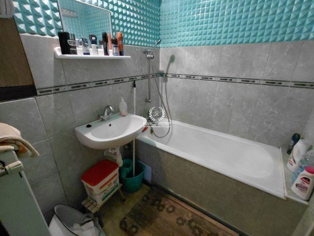 Eladó téglalakás, Ózdon, Szent István utcában 9.7 M Ft