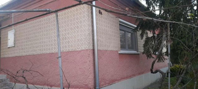 Eladó családi ház, Győrött 69.99 M Ft, 3 szobás