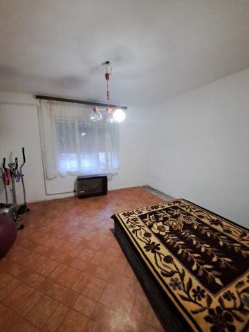 Eladó családi ház, Újlengyelen 35 M Ft, 2 szobás