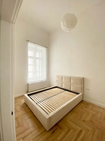 Kiadó téglalakás, albérlet, Budapesten, V. kerületben, 2 szobás