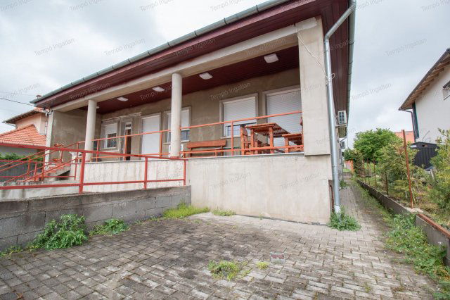 Eladó családi ház, Pécelen 199 M Ft / költözzbe.hu