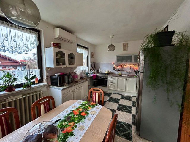 Eladó ikerház, Budapesten, XVIII. kerületben 94.99 M Ft, 5 szobás