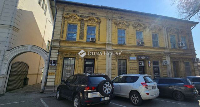 Eladó iroda, Kecskeméten 53.9 M Ft, 3 szobás