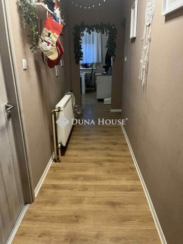 Eladó családi ház, Jánossomorján 54.9 M Ft, 5 szobás