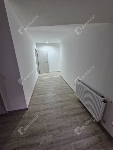 Eladó téglalakás, Nagykanizsán 78 M Ft, 4 szobás