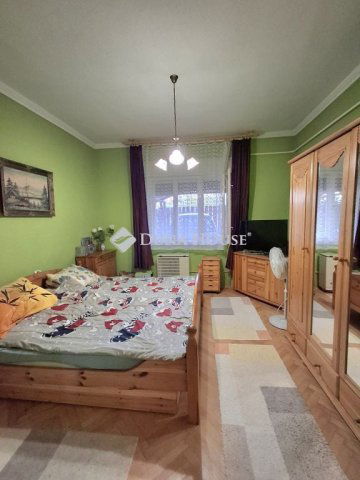 Eladó ikerház, Debrecenben 59.9 M Ft, 3 szobás