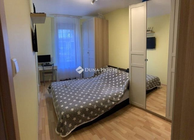 Eladó téglalakás, Budapesten, X. kerületben 89.9 M Ft, 3 szobás