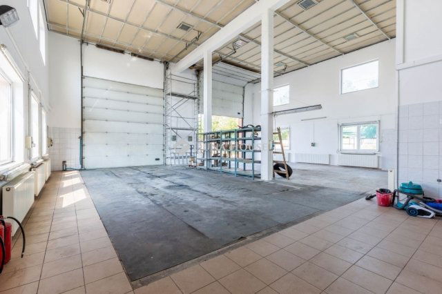 Eladó ipari ingatlan, Budapesten, XIV. kerületben 495 M Ft