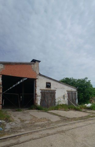 Eladó ipari ingatlan, Rákóczifalván 350 M Ft