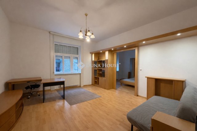 Eladó téglalakás, Budapesten, I. kerületben 142 M Ft, 2 szobás