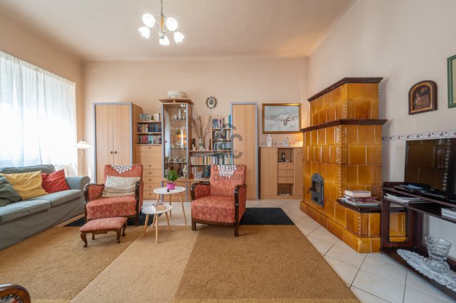 Eladó családi ház, Cegléden 82.9 M Ft, 3 szobás