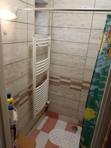 Eladó téglalakás, Oroszlányban 33.5 M Ft, 2 szobás