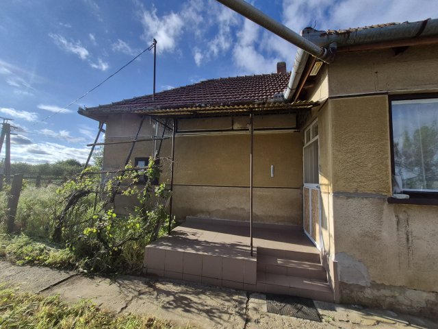Eladó családi ház, Jármiban 15.8 M Ft, 3+1 szobás