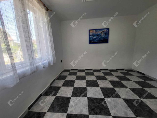 Eladó családi ház, Sülysápon 61.5 M Ft, 4 szobás