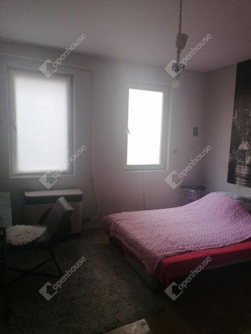 Eladó családi ház, Szegeden 44.99 M Ft, 2 szobás
