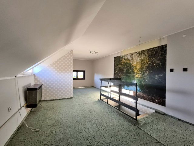 Kiadó téglalakás, albérlet, Győrött 200 E Ft / hó, 3 szobás