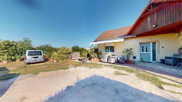 Eladó családi ház, Vásárosnaményben 34 M Ft, 3 szobás