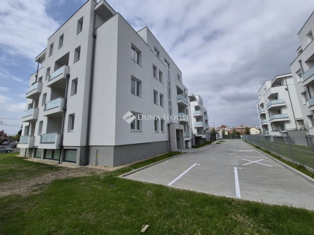 Eladó téglalakás, Zalaegerszegen 71.27 M Ft, 2 szobás