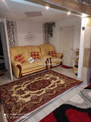 Eladó családi ház, Jászjákóhalmán 25 M Ft, 4+1 szobás