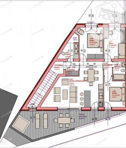 Eladó téglalakás, Kecskeméten 120 M Ft, 4 szobás